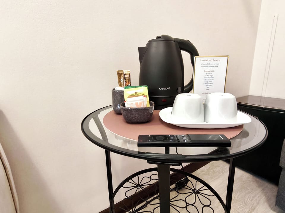 Superior Room, 1 Double Bed, Pool View | Premium bedding, minibar, cribs (surcharge), WiFi (free)