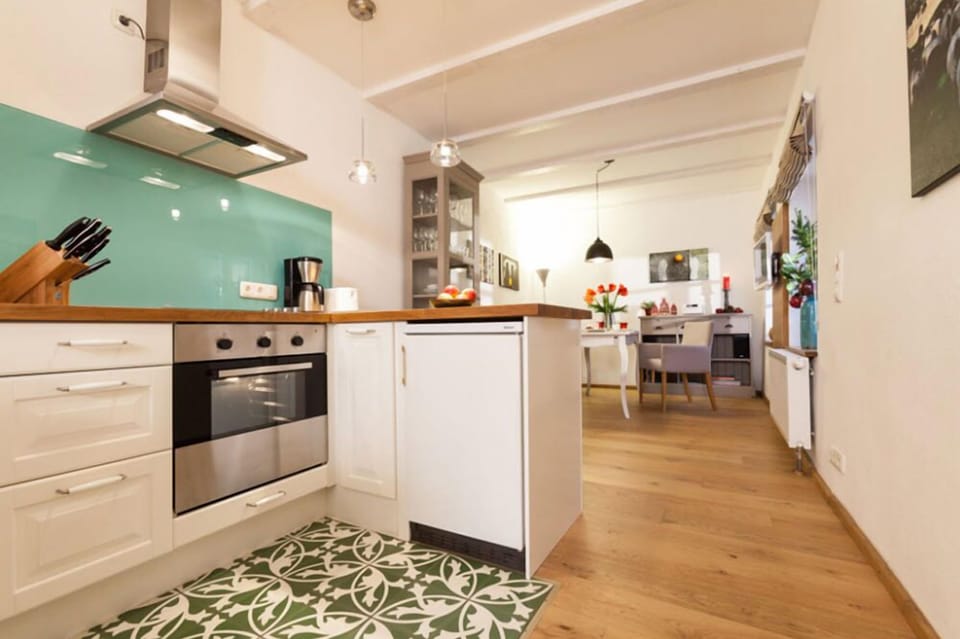 Apartment, 2 Bedrooms (incl. 48€ cleaning fee) | Private kitchen | Fridge, oven, stovetop, dishwasher