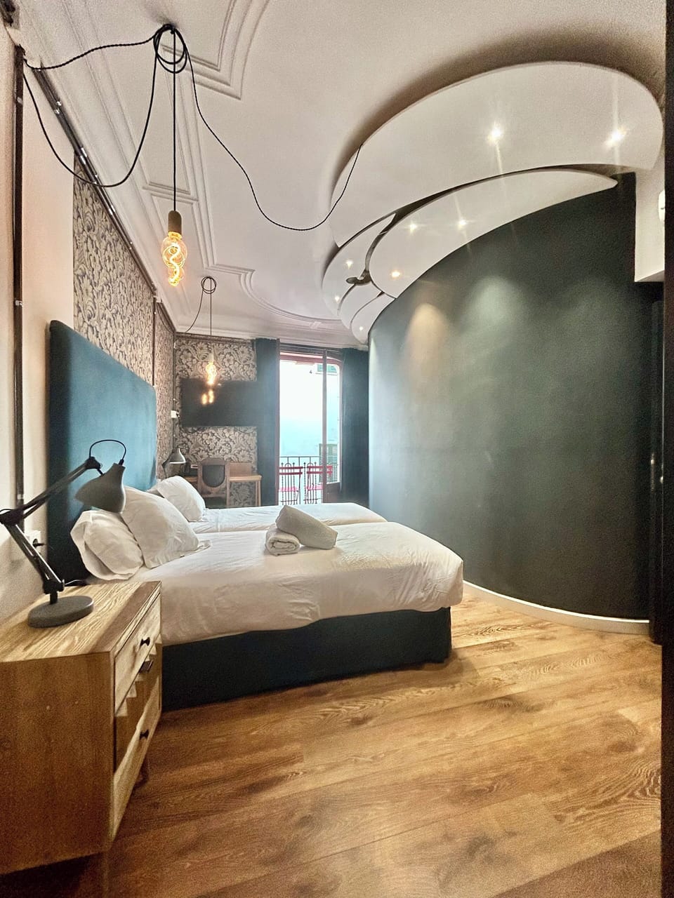 Premium Double Room | Premium bedding, minibar, in-room safe, desk