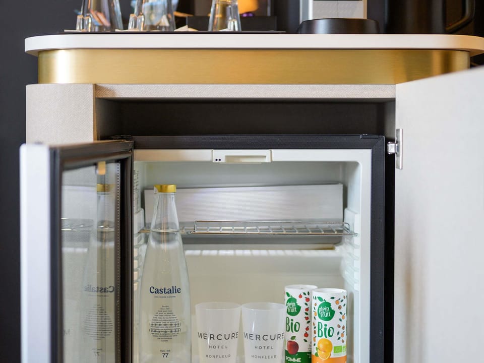 Minibar, in-room safe, desk, blackout drapes