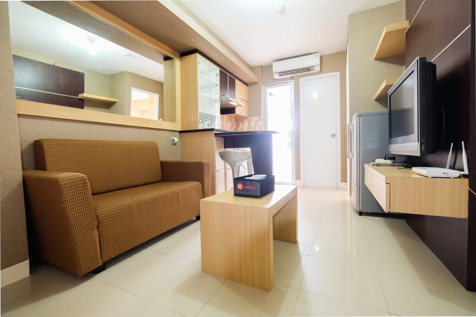 Standard Apartment, 2 Bedrooms | Living area | Flat-screen TV