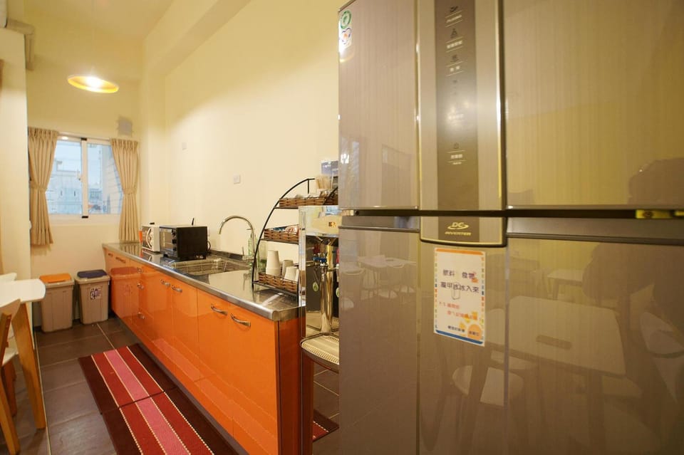 Shared fridge, electric kettle