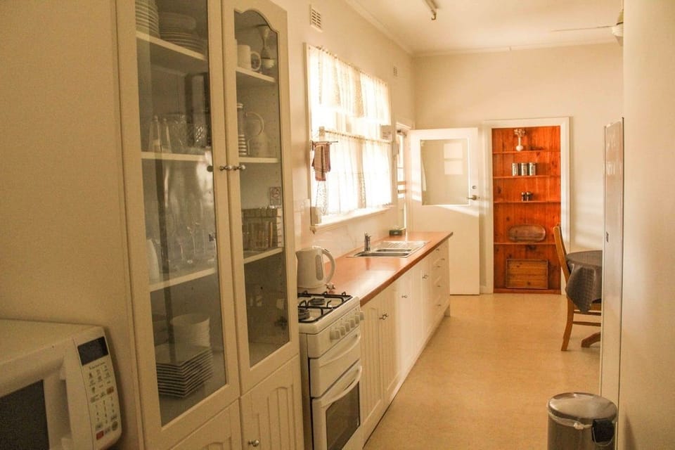 The Homestead | Private kitchen | Microwave, stovetop, electric kettle, highchair