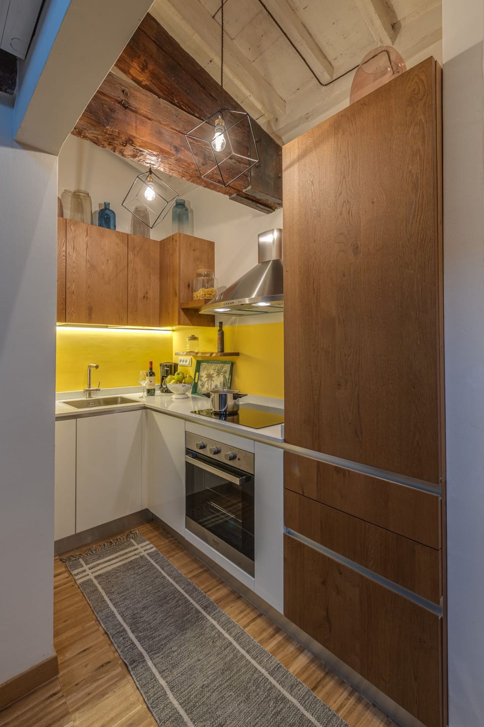 Apartment, 2 Bedrooms | Private kitchen | Fridge, oven, stovetop, dishwasher