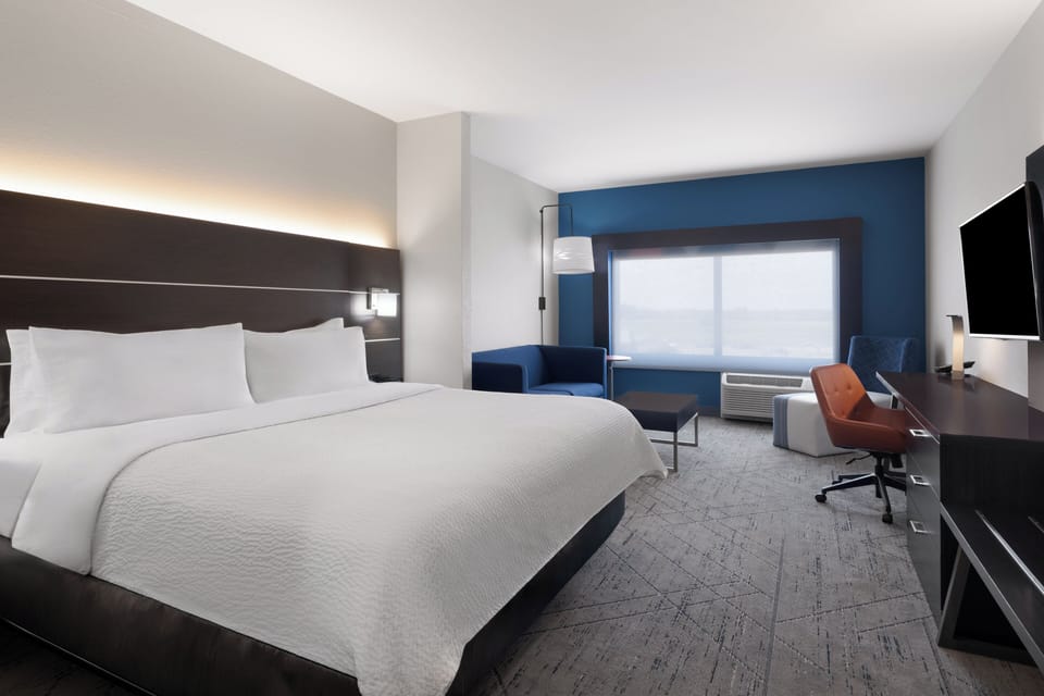 In-room safe, desk, blackout drapes, iron/ironing board