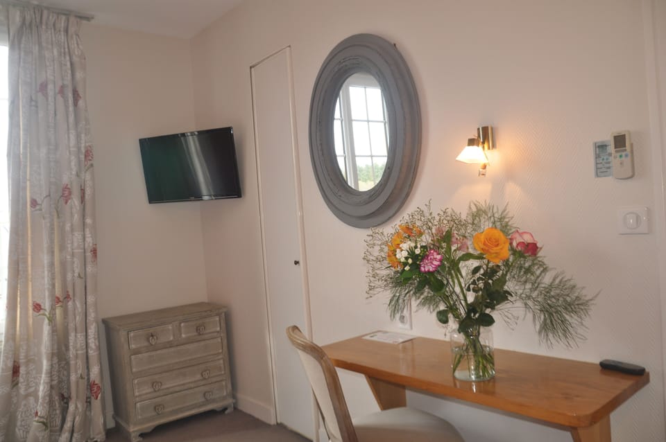 Twin Room | Living area