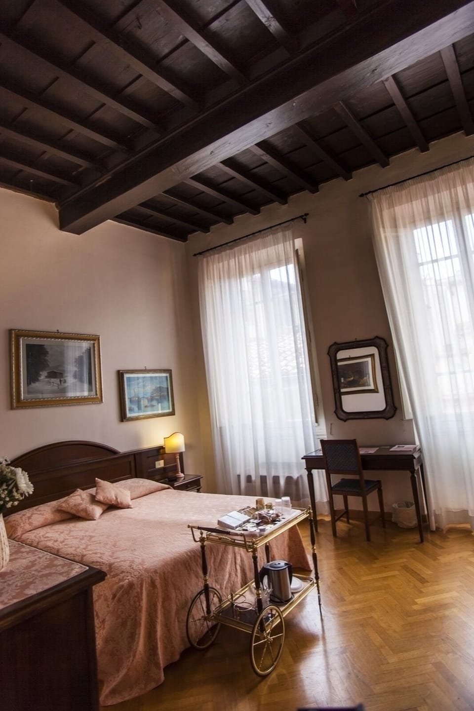 Deluxe Double or Twin Room, Ensuite | Select Comfort beds, minibar, individually furnished, desk