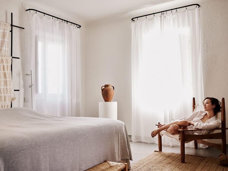 Bohemian Sunset & Sea View Suite with Heated  Plunge Pool | Premium bedding, pillowtop beds, minibar, in-room safe