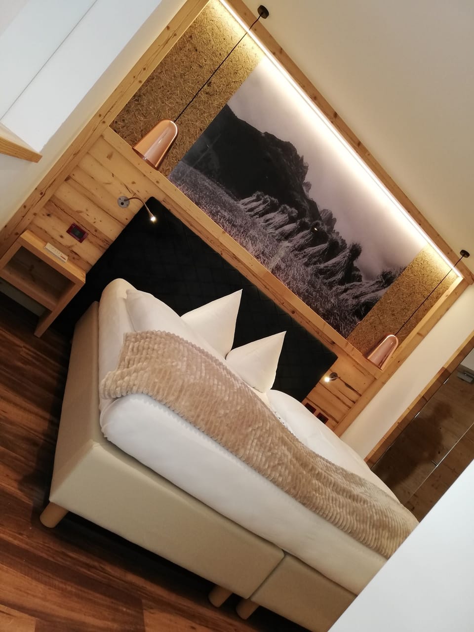 Junior Double or Twin Room, Non Smoking, Garden View | Room amenity