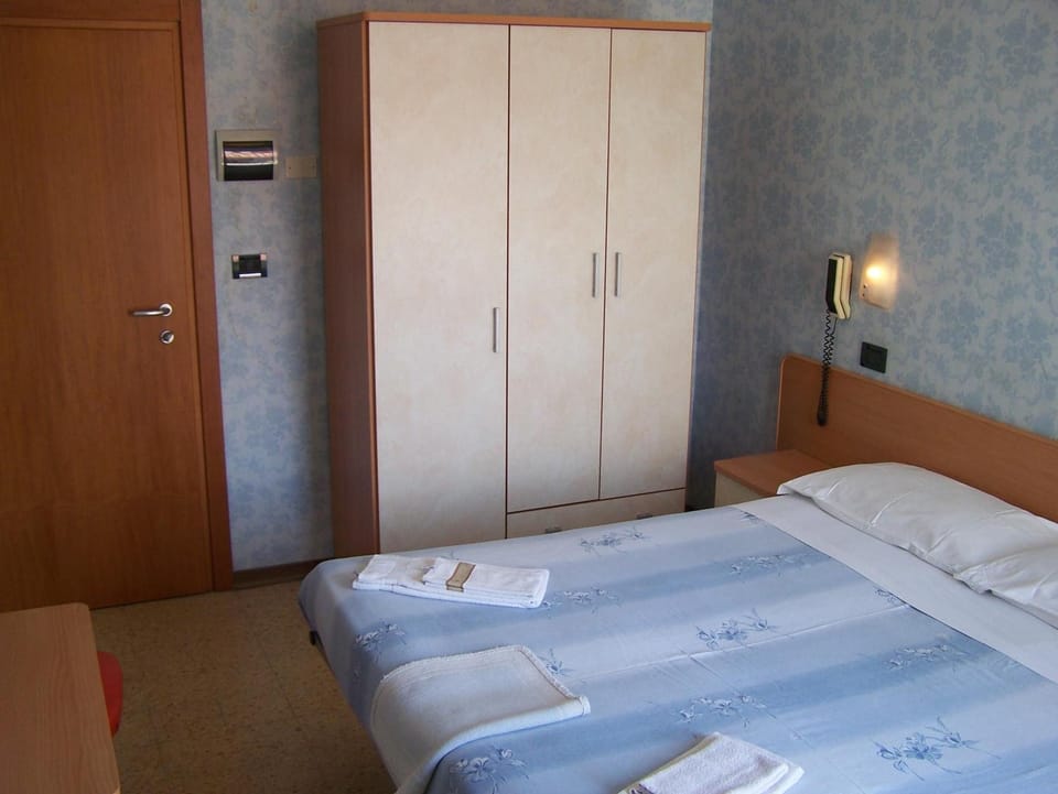 In-room safe, desk