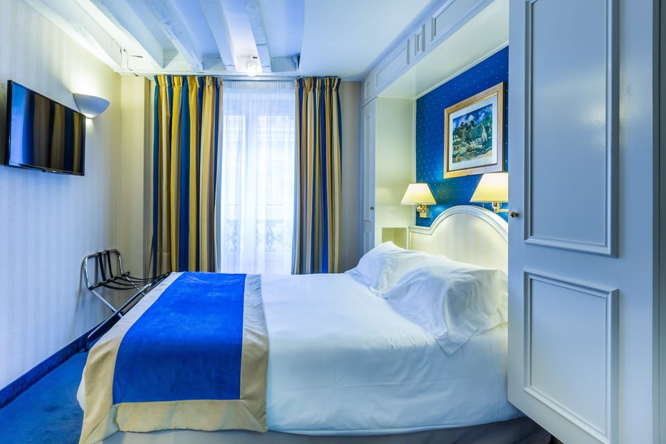 In-room safe, blackout drapes, soundproofing, iron/ironing board