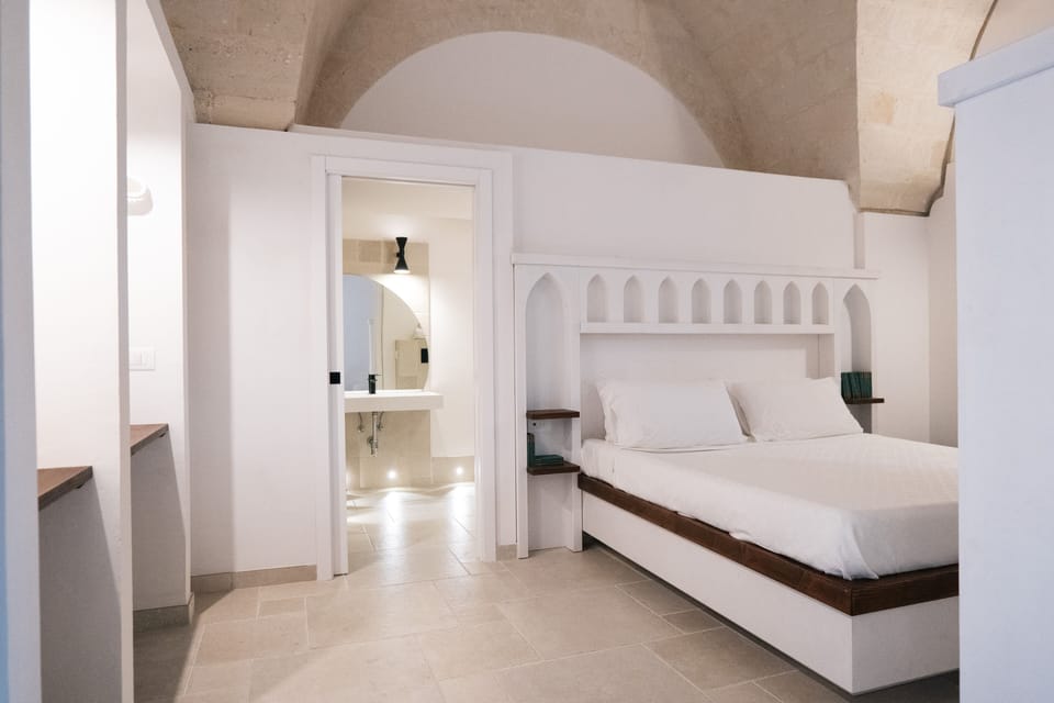 Barco de li Uevi | Premium bedding, memory foam beds, minibar, WiFi (free)