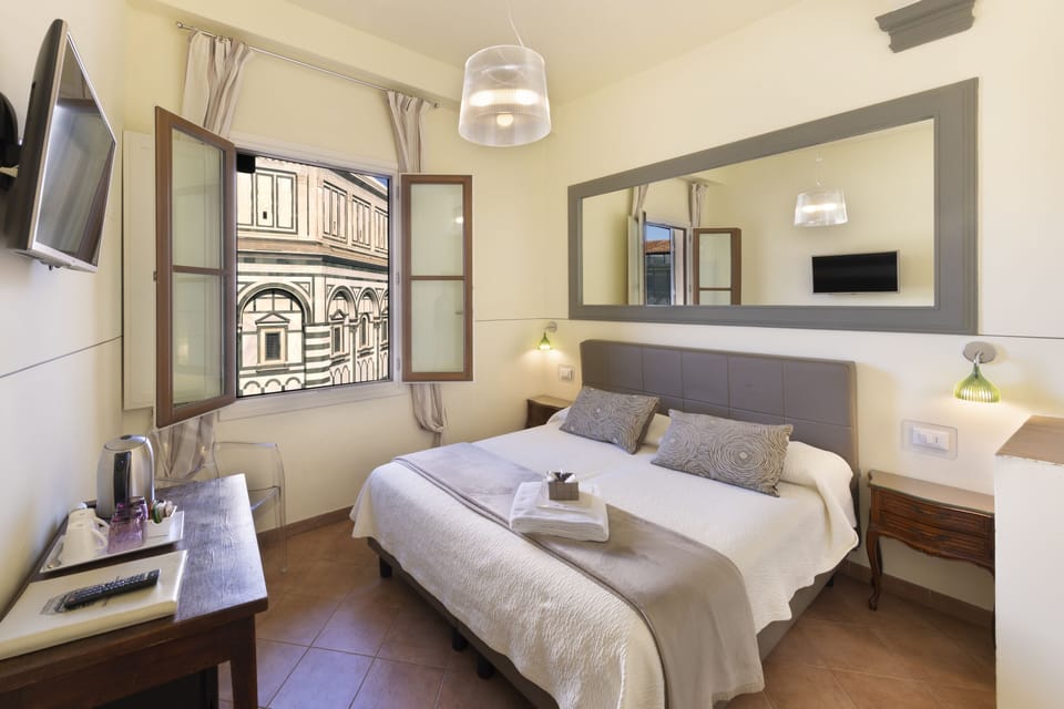 Double Room, City View (Duomo) | Premium bedding, down comforters, in-room safe, individually furnished