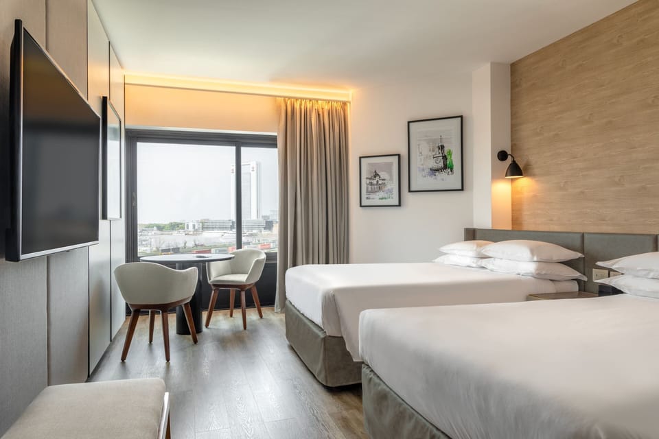 Superior Twin Room, 2 Twin Beds, Pool Access | Premium bedding, pillowtop beds, in-room safe, desk