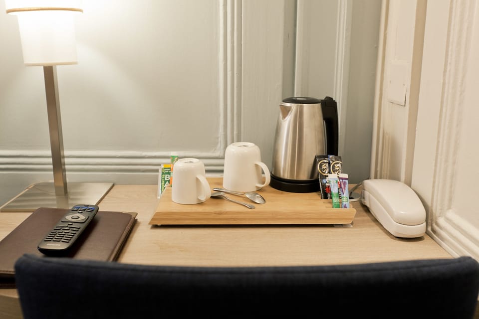 Iron/ironing board, free WiFi