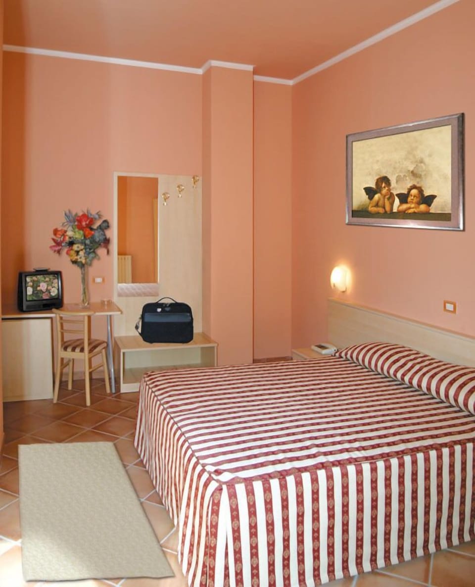 Minibar, desk, free cribs/infant beds, free WiFi