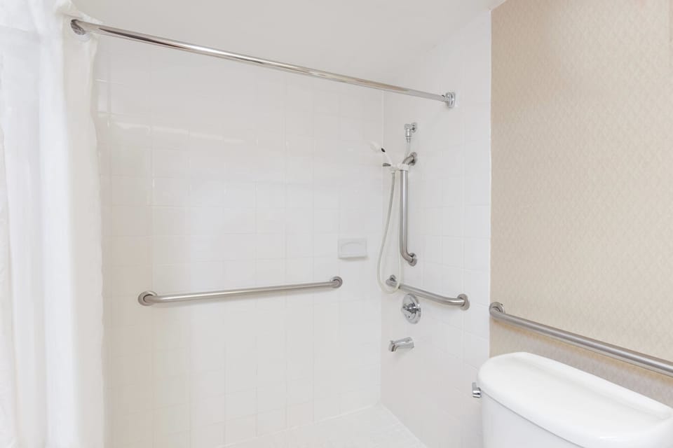 Free toiletries, hair dryer, towels