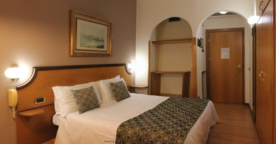 Minibar, in-room safe, desk, blackout drapes