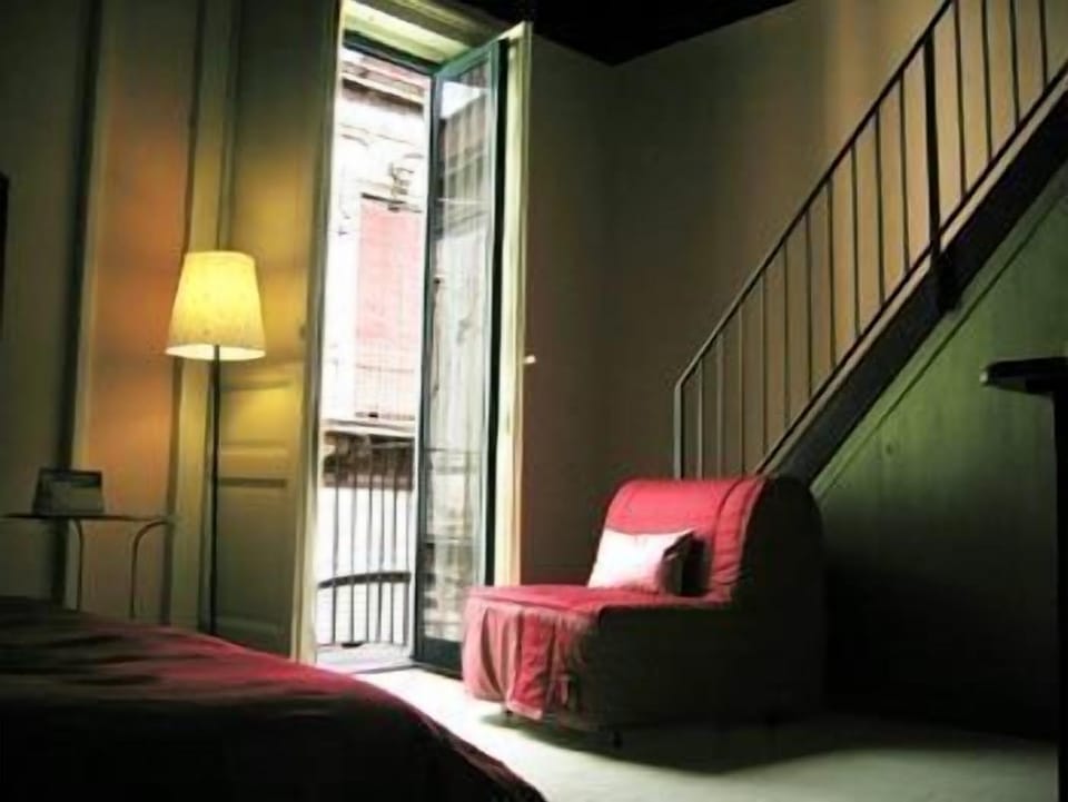 In-room safe, rollaway beds (surcharge), WiFi (free), bed sheets