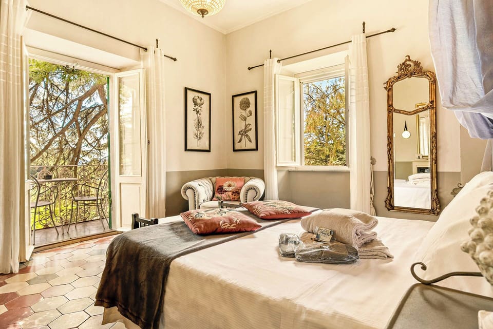 Junior Suite (+ SPA) | Minibar, blackout drapes, free WiFi, bed sheets