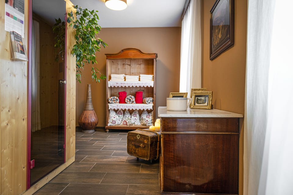 Massage/treatment rooms