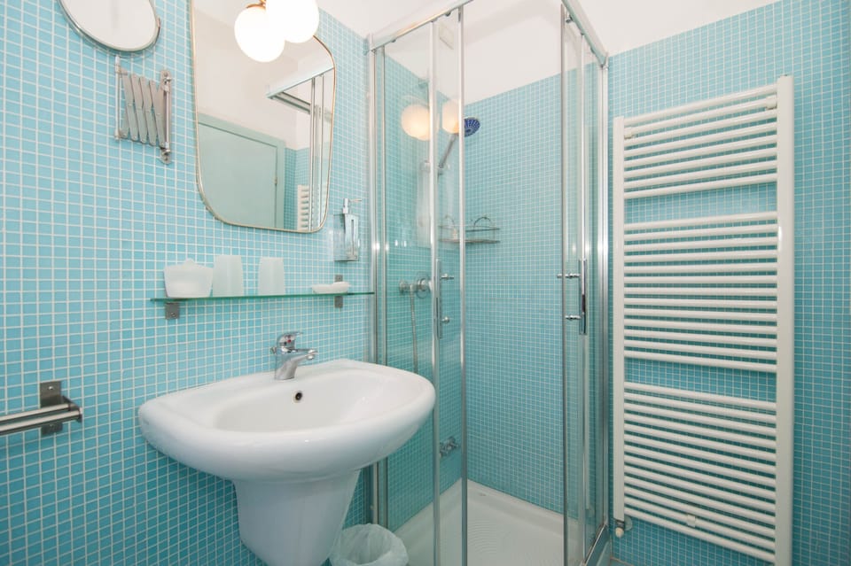 Double Room, Private Bathroom (external) | Bathroom | Free toiletries, hair dryer, bidet, towels