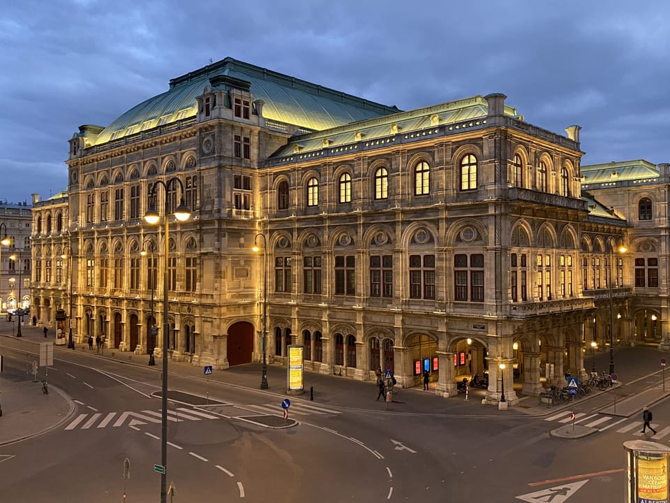 Aviano Boutiquehotel Bed and Breakfast in Vienna