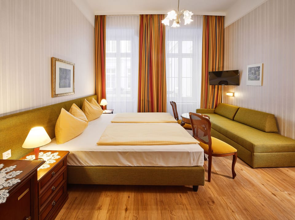 Double Room | Down comforters, in-room safe, iron/ironing board (on request)