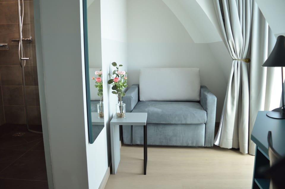 Superior Double Room | Hypo-allergenic bedding available, blackout drapes, WiFi (free)