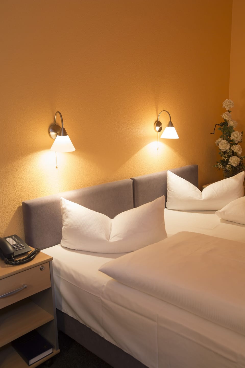 Double Room | Desk, free cribs/infant beds, free WiFi, bed sheets