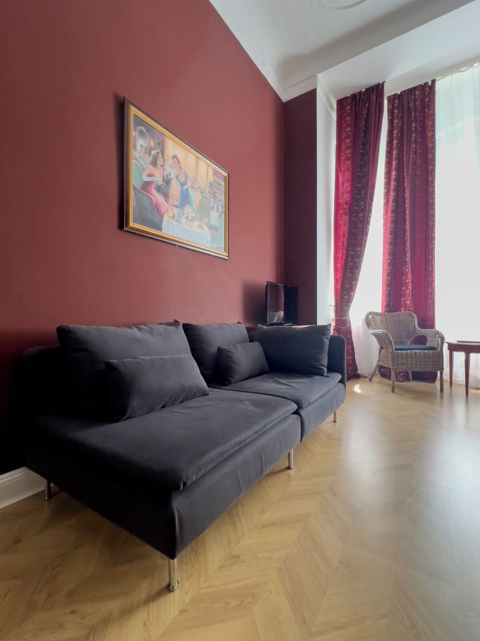 Triple Room | Individually decorated, blackout drapes, free cribs/infant beds