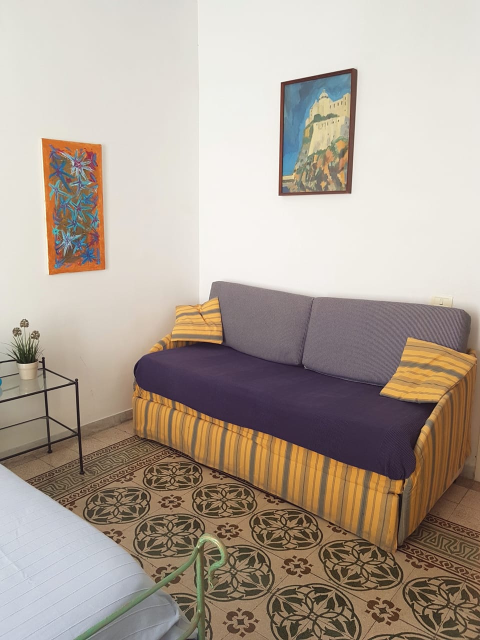 In-room safe, desk, iron/ironing board, free WiFi