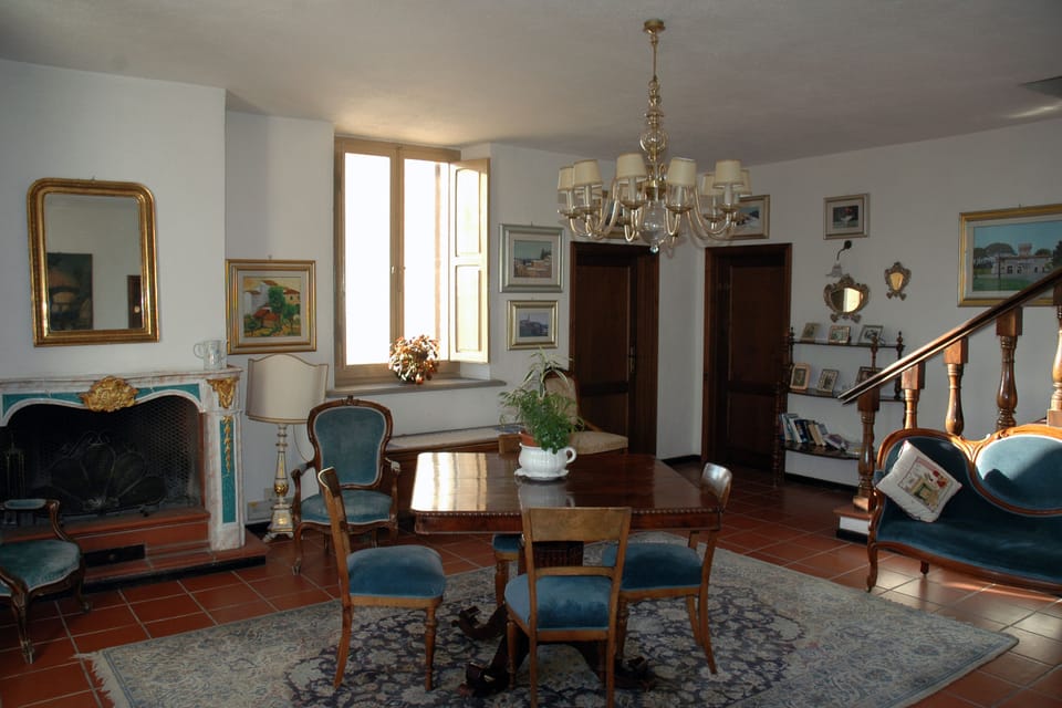 Superior Apartment | Living area | Flat-screen TV
