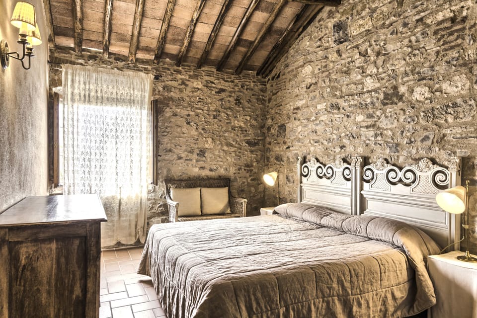 Apartment, 2 Bedrooms (first floor) | In-room safe, individually decorated, individually furnished, desk