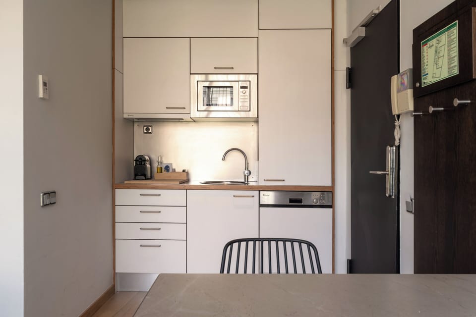 Private kitchenette