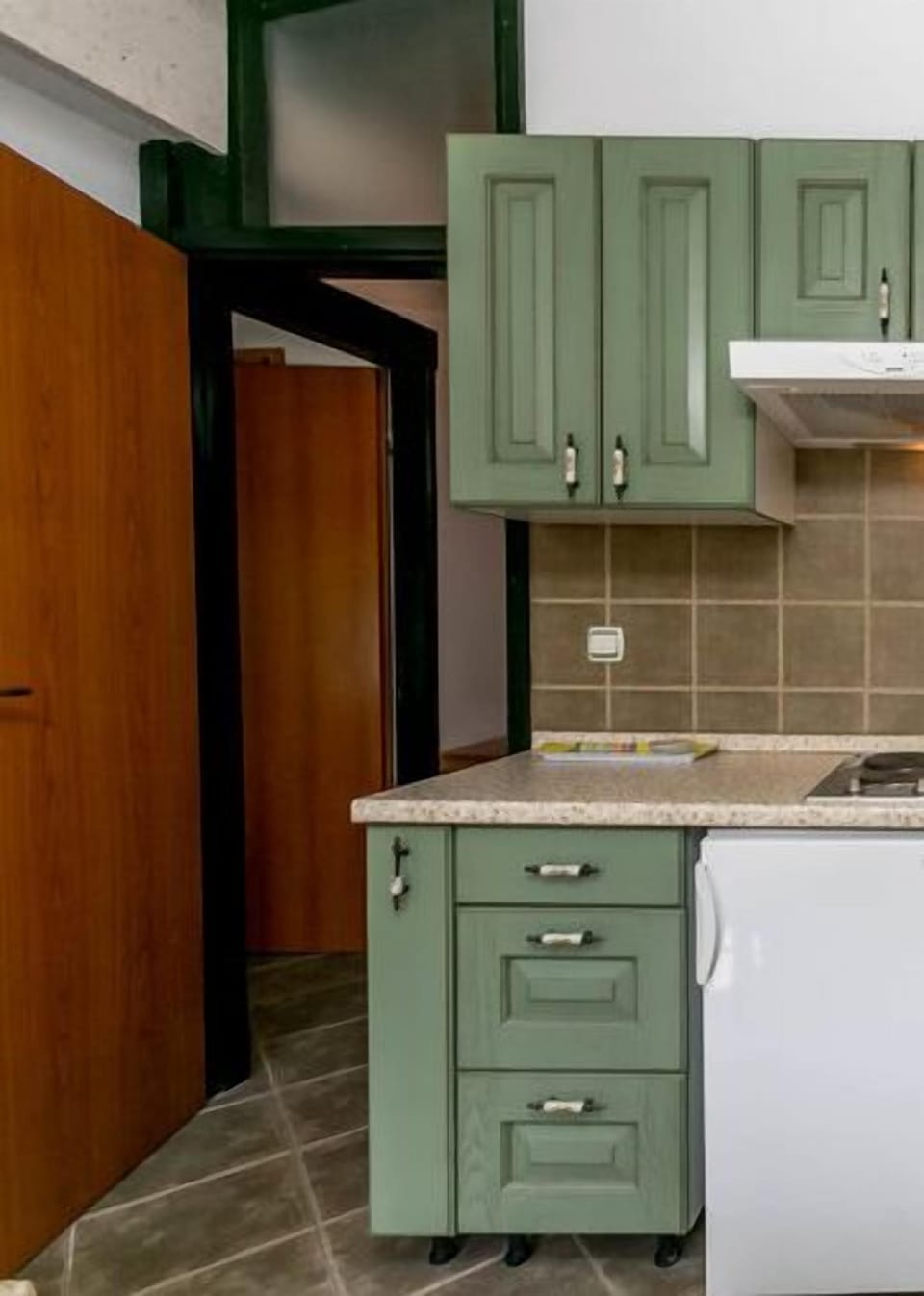 Family Cottage, Multiple Beds, Garden View | Private kitchenette | Coffee/tea maker, electric kettle, cleaning supplies, paper towels