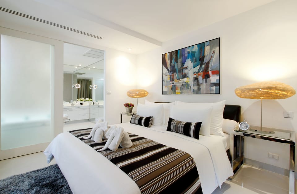 Egyptian cotton sheets, premium bedding, down comforters