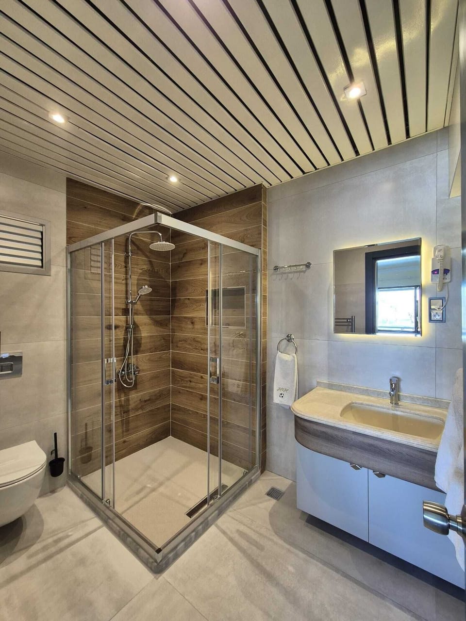 Panoramic Triple Room, Balcony, Poolside | Bathroom | Combined shower/tub, hair dryer, slippers, towels