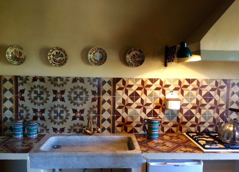 Exclusive Apartment, 2 Bedrooms, Fireplace, Tower | Private kitchenette