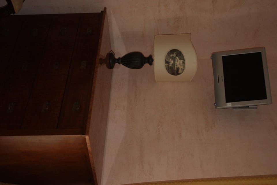 TV