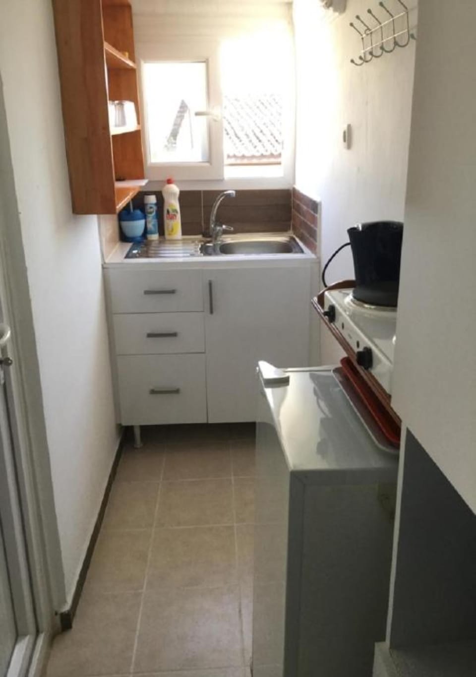 Family Triple Room | Private kitchen