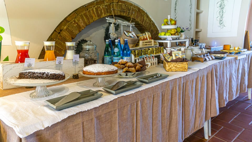 Daily buffet breakfast for a fee