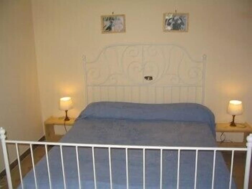 Double Room | 2 bedrooms, minibar, in-room safe, desk