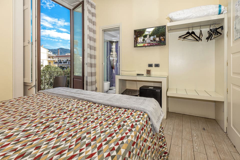 Classic Double Room, Balcony, City View | Premium bedding, pillowtop beds, minibar, in-room safe