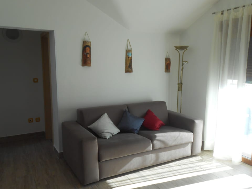Suite, 2 Bedrooms, Balcony | Living area | TV