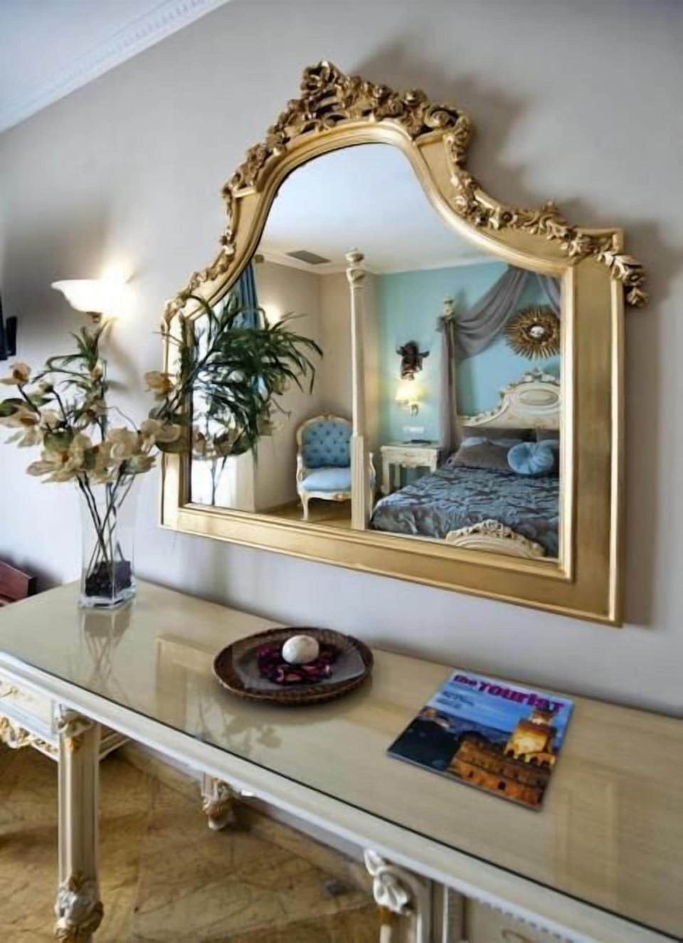 Deluxe Double Room, Balcony | Premium bedding, minibar, in-room safe, individually furnished