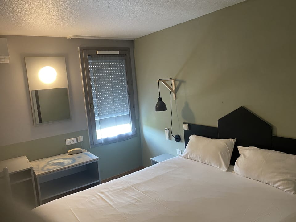 Double Room | Memory foam beds, desk, soundproofing, iron/ironing board