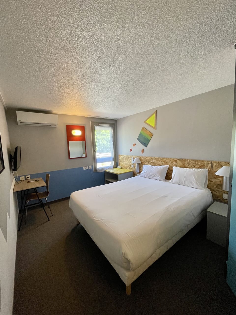Double Room | Memory foam beds, desk, soundproofing, iron/ironing board
