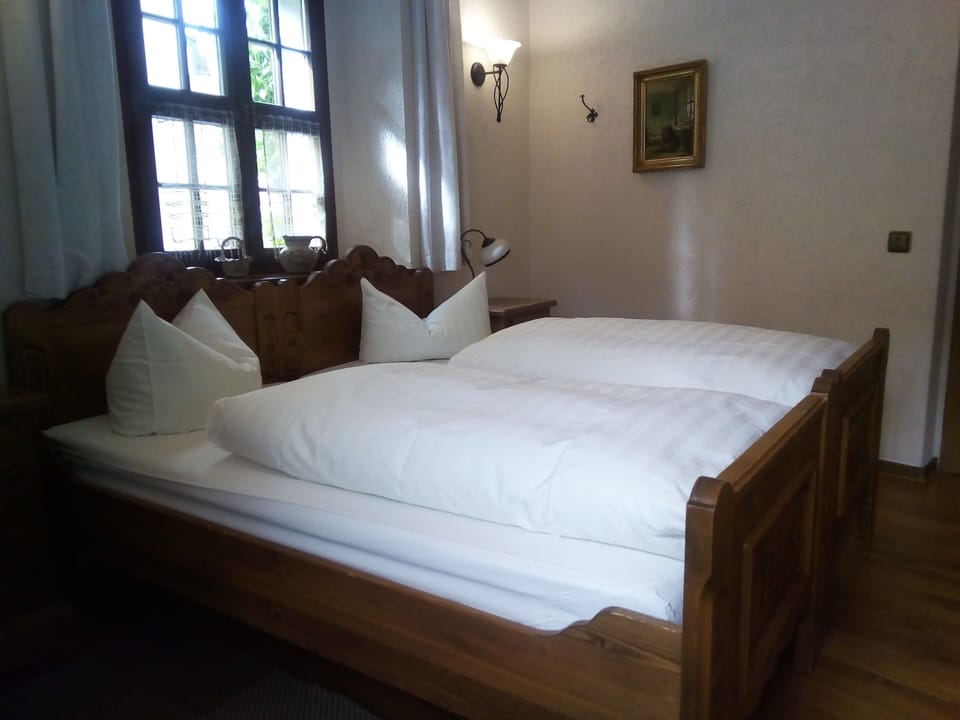 Standard Double or Twin Room | Individually furnished, soundproofing, free WiFi