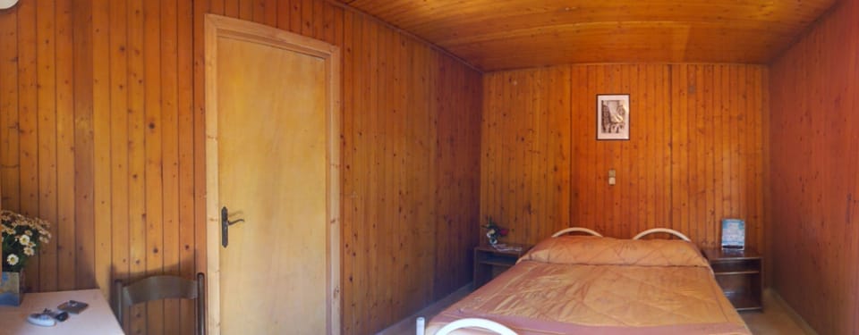 In-room safe, free WiFi, bed sheets, wheelchair access